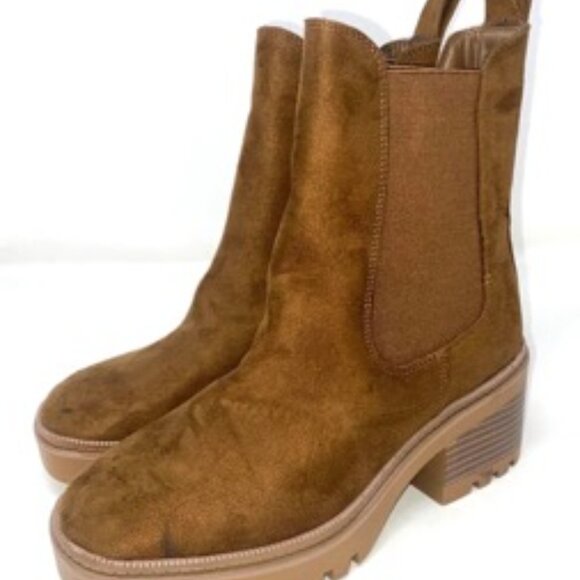 Bamboo Affirm-01 Faux Suede Chelsea Women's Boot Brown Size 6 - Picture 4 of 8